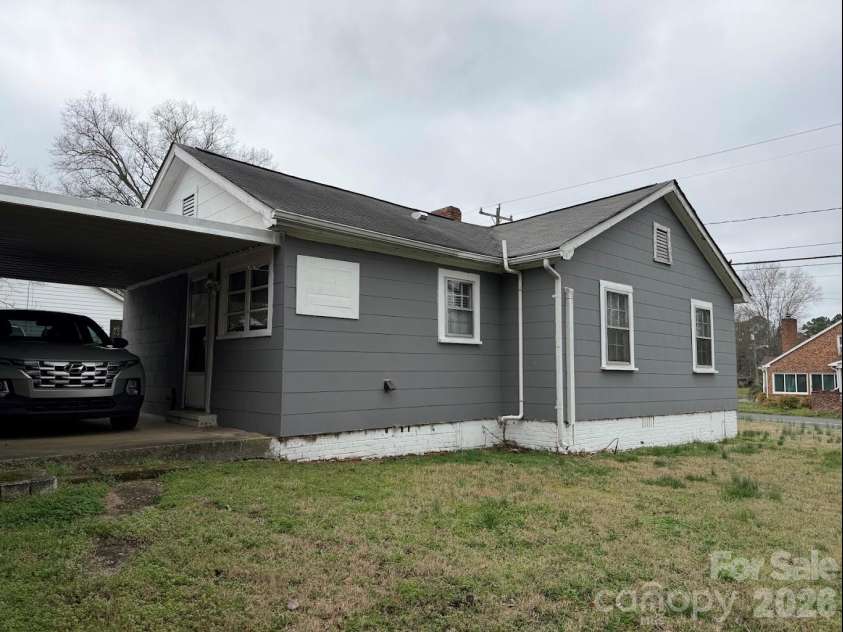 602 Ross Street, Marshville, NC 28103.  MLS# CAR4355119, YatesRealty ID 10658. 
