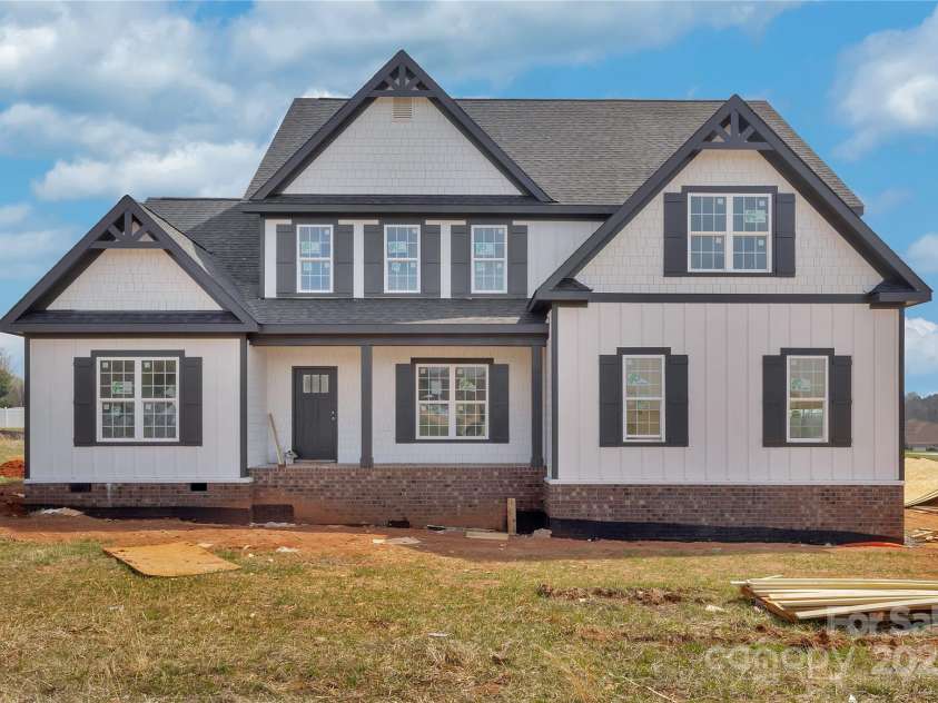 2025 Parks Road, Salisbury, NC 28147.  MLS# CAR4188590, YatesRealty ID 10659. Status as of 3/30/25