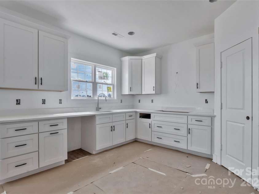 2025 Parks Road, Salisbury, NC 28147.  MLS# CAR4188590, YatesRealty ID 10659. Status as of 3/30/25