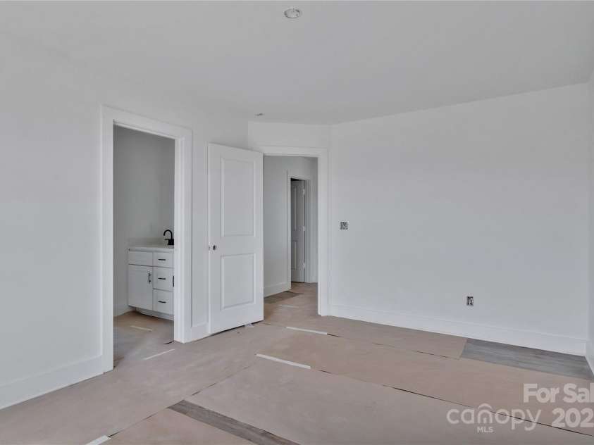 2025 Parks Road, Salisbury, NC 28147.  MLS# CAR4188590, YatesRealty ID 10659. Status as of 3/30/25