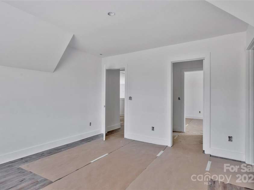 2025 Parks Road, Salisbury, NC 28147.  MLS# CAR4188590, YatesRealty ID 10659. Status as of 3/30/25