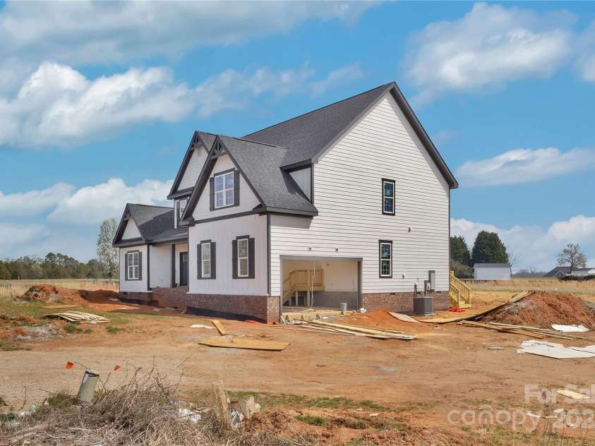 2025 Parks Road, Salisbury, NC 28147.  MLS# CAR4188590, YatesRealty ID 10659. Status as of 3/30/25