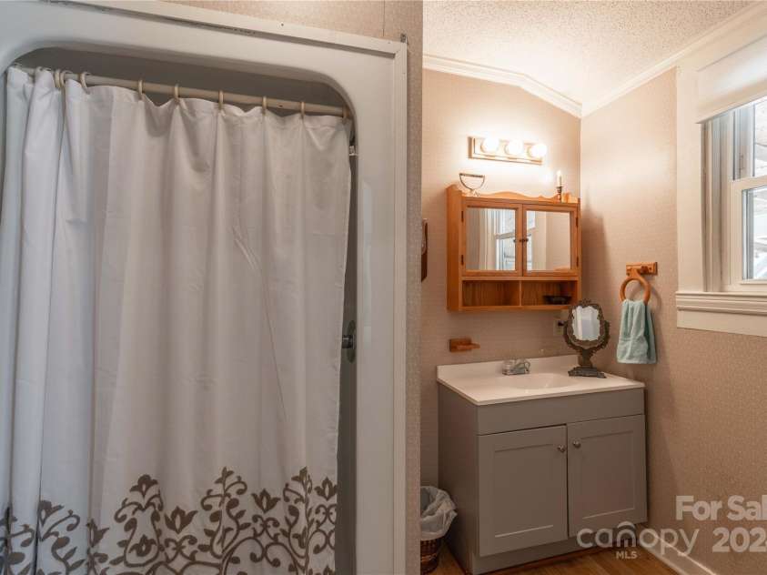 206 Allenton Street, Mount Gilead, NC 27306.  MLS# CAR4121055, YatesRealty ID 1066. 