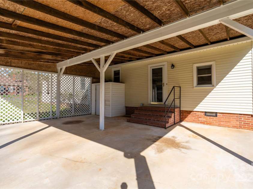 206 Allenton Street, Mount Gilead, NC 27306.  MLS# CAR4121055, YatesRealty ID 1066. 