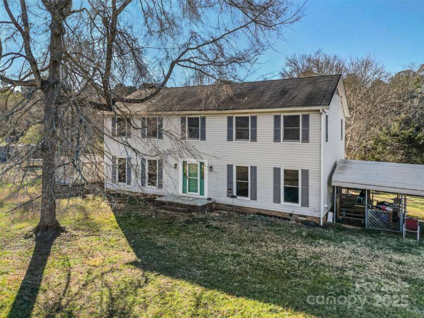 1691 Hands Mill Highway, Rock Hill, SC 29732.  MLS# CAR4318149, YatesRealty ID 10661. 