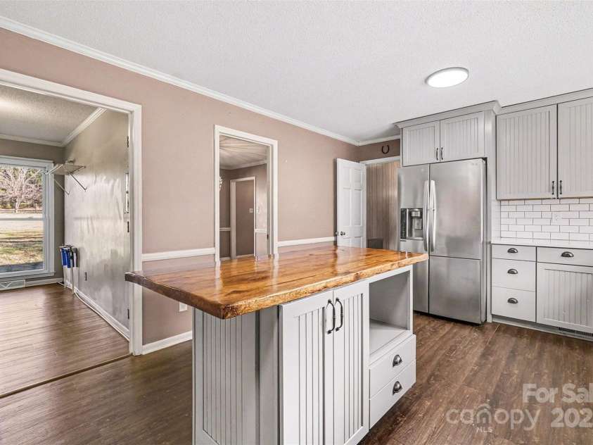 1691 Hands Mill Highway, Rock Hill, SC 29732.  MLS# CAR4318149, YatesRealty ID 10661. 