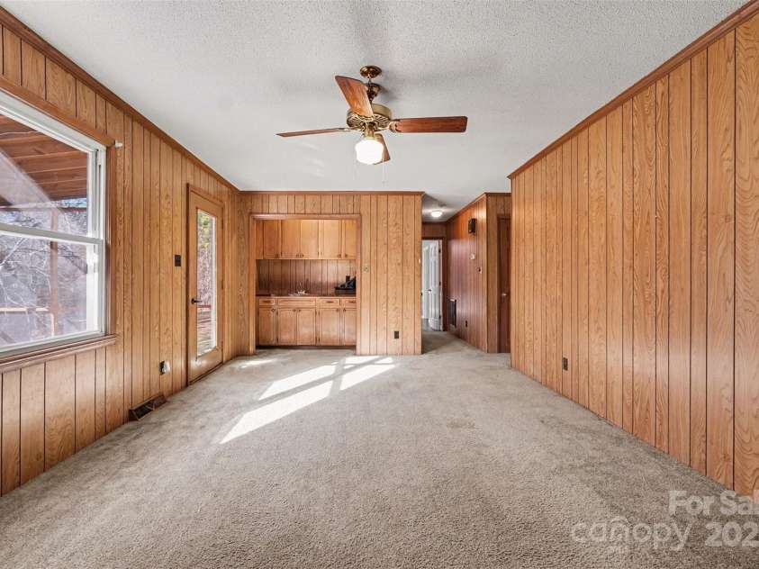 1691 Hands Mill Highway, Rock Hill, SC 29732.  MLS# CAR4318149, YatesRealty ID 10661. 