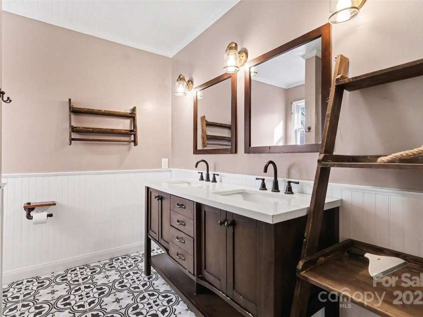 1691 Hands Mill Highway, Rock Hill, SC 29732.  MLS# CAR4318149, YatesRealty ID 10661. 
