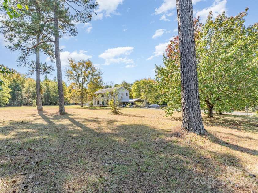 1691 Hands Mill Highway, Rock Hill, SC 29732.  MLS# CAR4318149, YatesRealty ID 10661. 