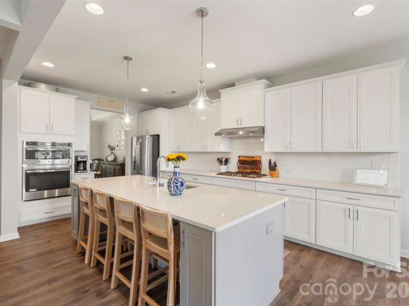 4626 Kingswood Drive, Fort Mill, SC 29707.  MLS# CAR4367721, YatesRealty ID 10662. 