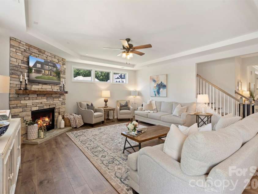 4626 Kingswood Drive, Fort Mill, SC 29707.  MLS# CAR4367721, YatesRealty ID 10662. 