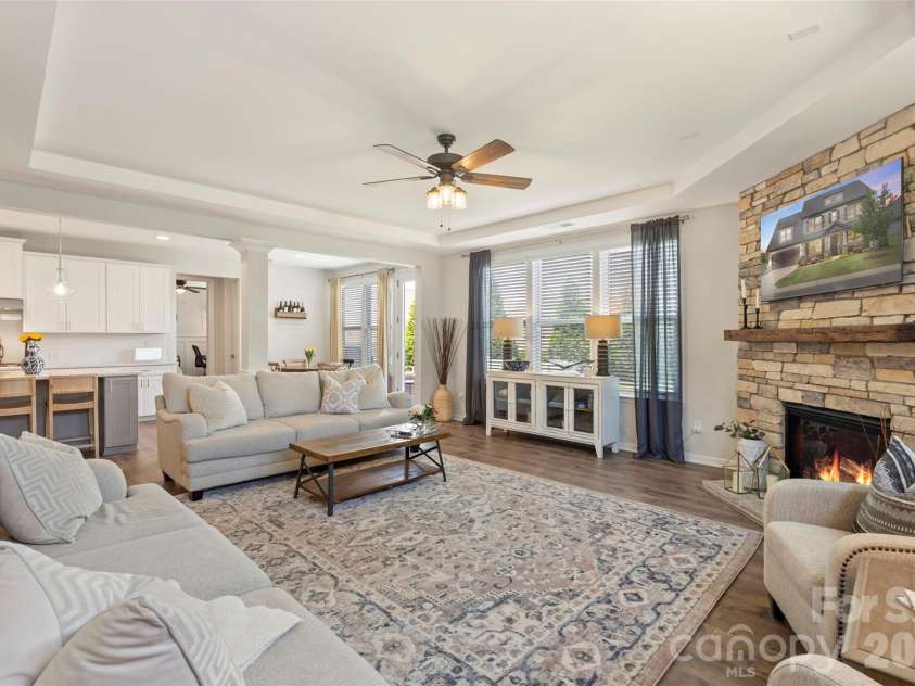 4626 Kingswood Drive, Fort Mill, SC 29707.  MLS# CAR4367721, YatesRealty ID 10662. 