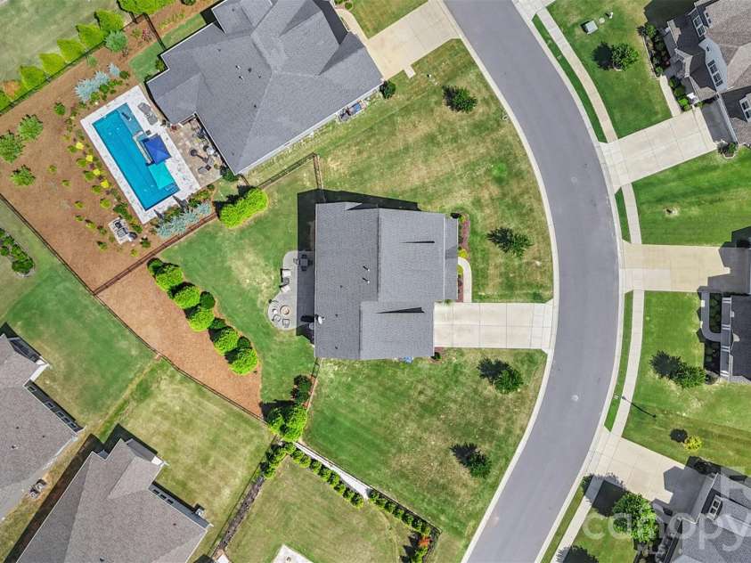 4626 Kingswood Drive, Fort Mill, SC 29707.  MLS# CAR4367721, YatesRealty ID 10662. 