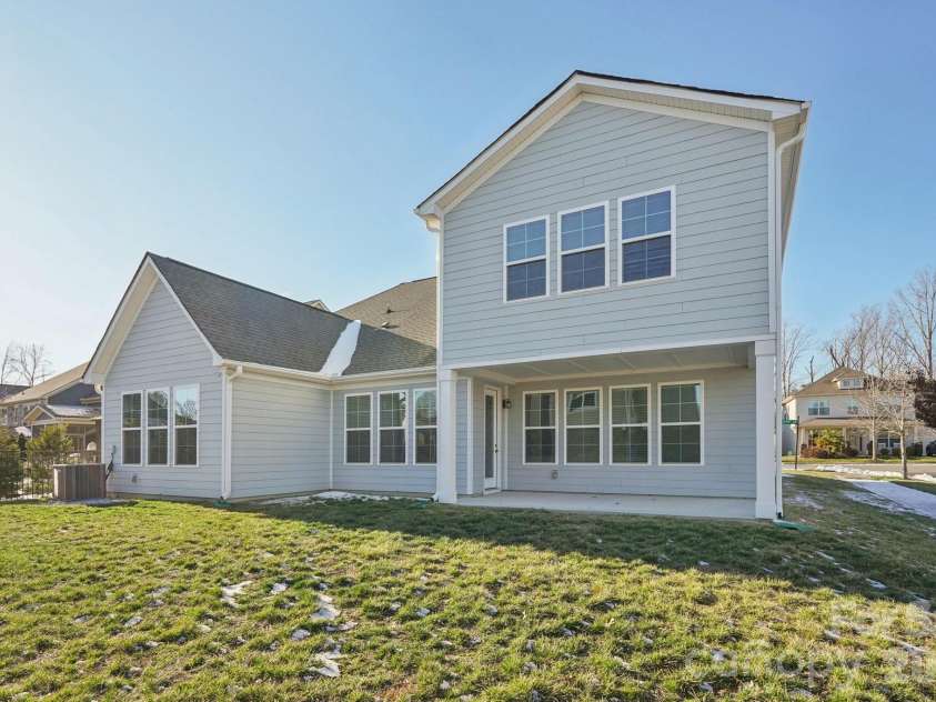 17422 Shearer Road, Davidson, NC 28036.  MLS# CAR4338000, YatesRealty ID 10663. Corner Lot 