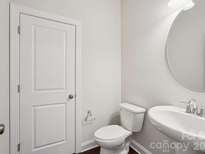 17422 Shearer Road, Davidson, NC 28036.  MLS# CAR4338000, YatesRealty ID 10663. Half Bath on Main Level