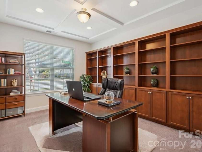 17422 Shearer Road, Davidson, NC 28036.  MLS# CAR4338000, YatesRealty ID 10663. Office on Main Level with Built-Ins