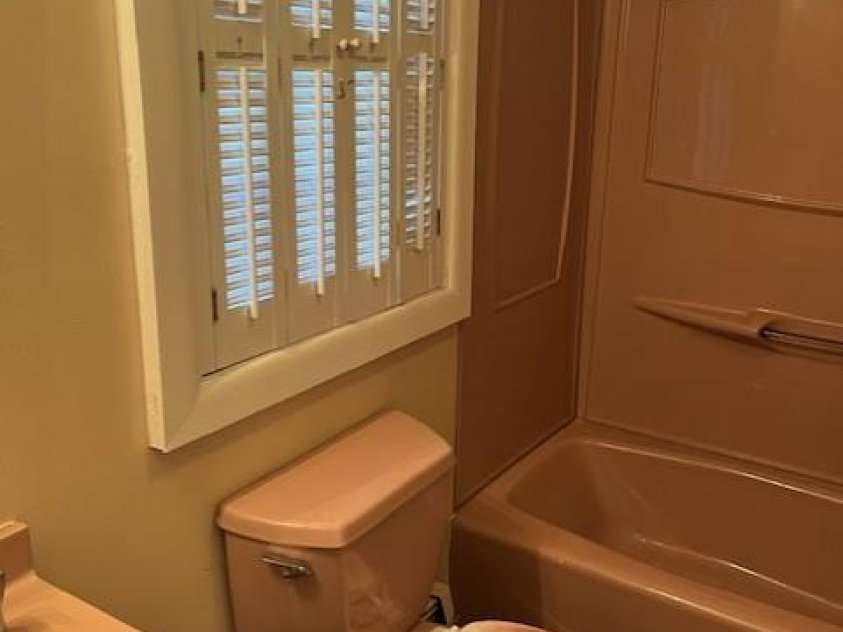 609 Faith Drive, Concord, NC 28027.  MLS# CAR4349818, YatesRealty ID 10664. Full Bath