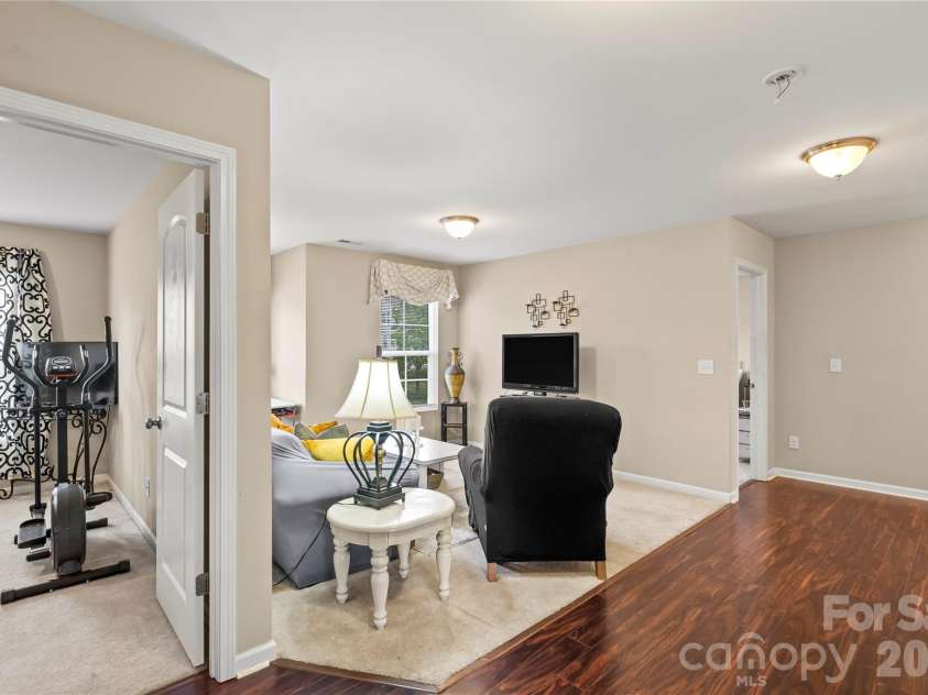 6041 Laurent Avenue, Fort Mill, SC 29715.  MLS# CAR4354215, YatesRealty ID 10665. 