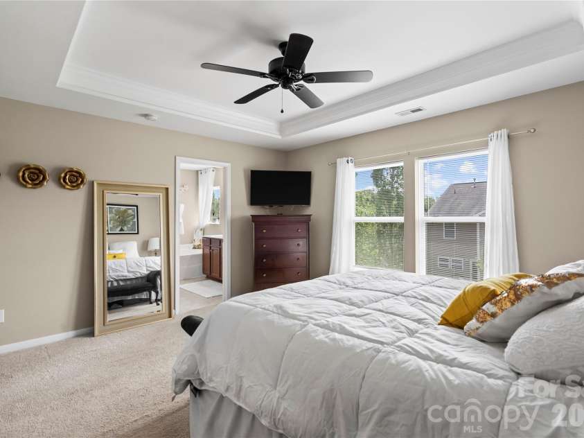 6041 Laurent Avenue, Fort Mill, SC 29715.  MLS# CAR4354215, YatesRealty ID 10665. Tray celing