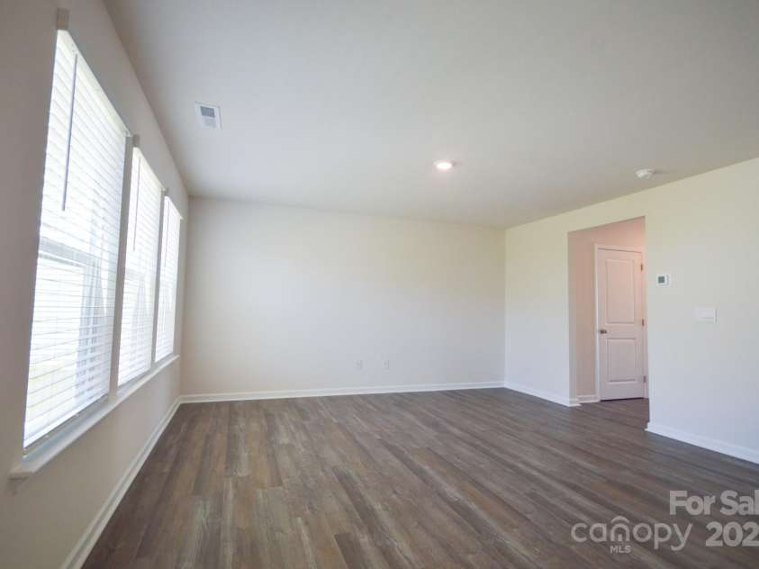 32 Providence Walk Drive, Hendersonville, NC 28792.  MLS# CAR4183323, YatesRealty ID 10666. 