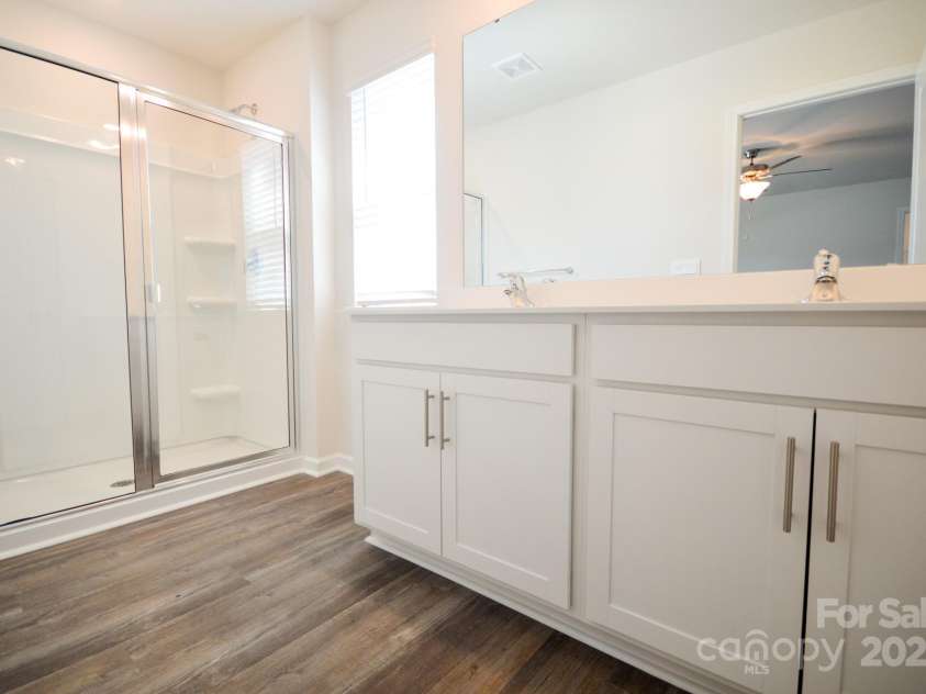 32 Providence Walk Drive, Hendersonville, NC 28792.  MLS# CAR4183323, YatesRealty ID 10666. 