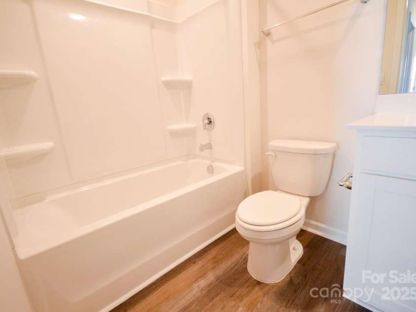 32 Providence Walk Drive, Hendersonville, NC 28792.  MLS# CAR4183323, YatesRealty ID 10666. 