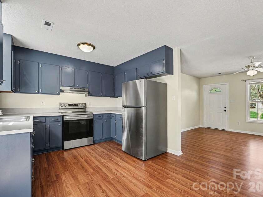 4936 Tumbling Creek Road, Conover, NC 28613.  MLS# CAR4368114, YatesRealty ID 10666. 