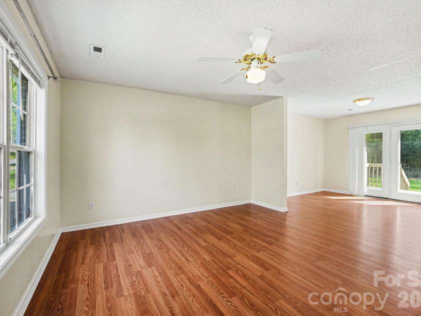 4936 Tumbling Creek Road, Conover, NC 28613.  MLS# CAR4368114, YatesRealty ID 10666. 