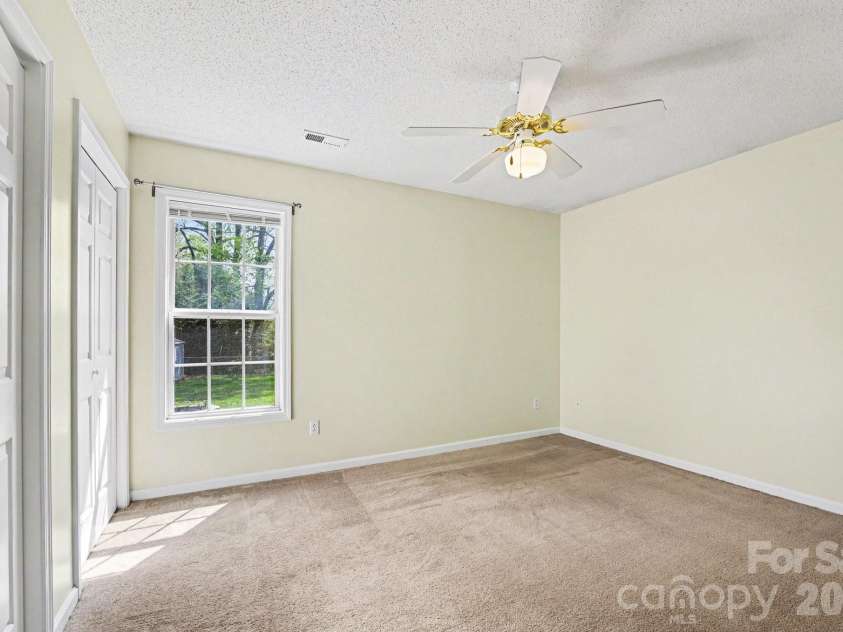 4936 Tumbling Creek Road, Conover, NC 28613.  MLS# CAR4368114, YatesRealty ID 10666. 