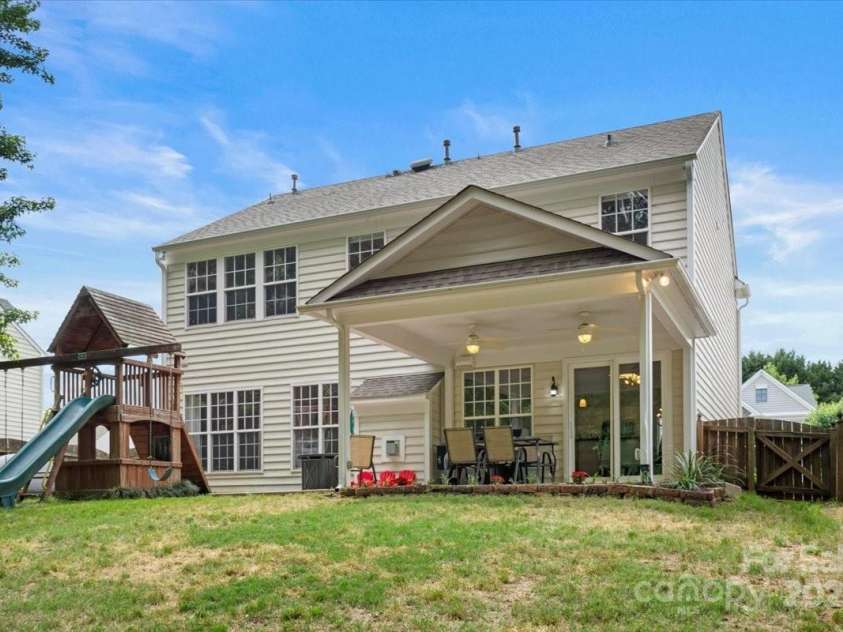 8800 Darcy Hopkins Drive, Charlotte, NC 28277.  MLS# CAR4248848, YatesRealty ID 10668. Back yard
