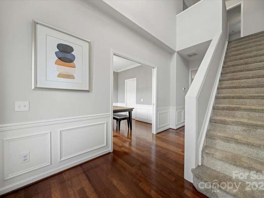 8800 Darcy Hopkins Drive, Charlotte, NC 28277.  MLS# CAR4248848, YatesRealty ID 10668. Foyer