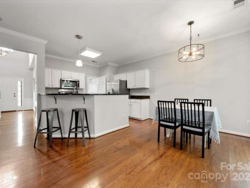 8800 Darcy Hopkins Drive, Charlotte, NC 28277.  MLS# CAR4248848, YatesRealty ID 10668. Kitchen