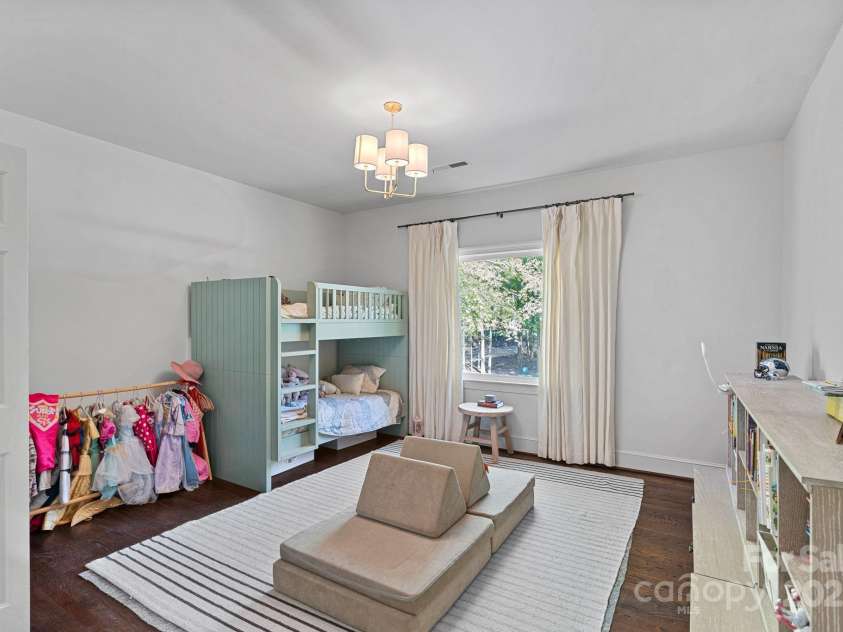 2915 Cross Country Road, Charlotte, NC 28270.  MLS# CAR4242703, YatesRealty ID 10669. 