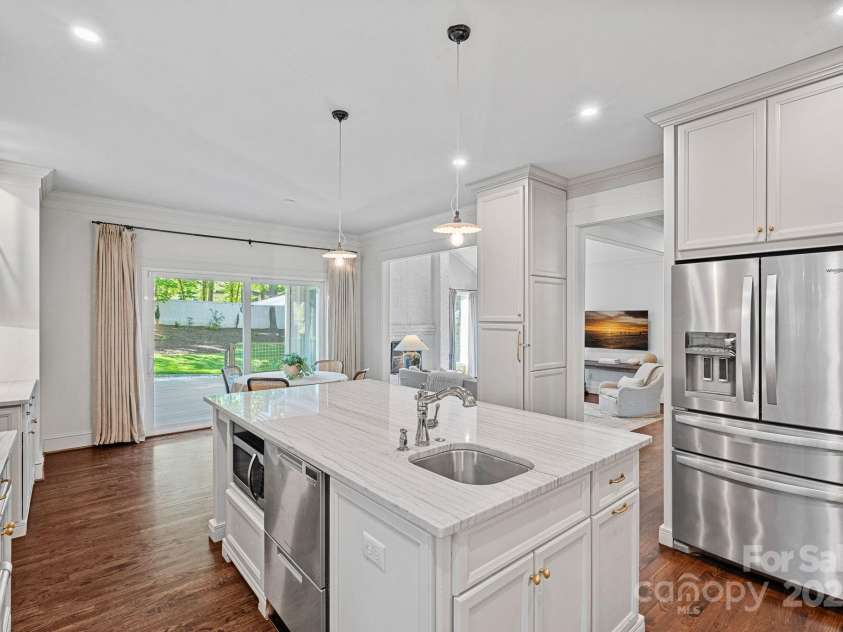 2915 Cross Country Road, Charlotte, NC 28270.  MLS# CAR4242703, YatesRealty ID 10669. 