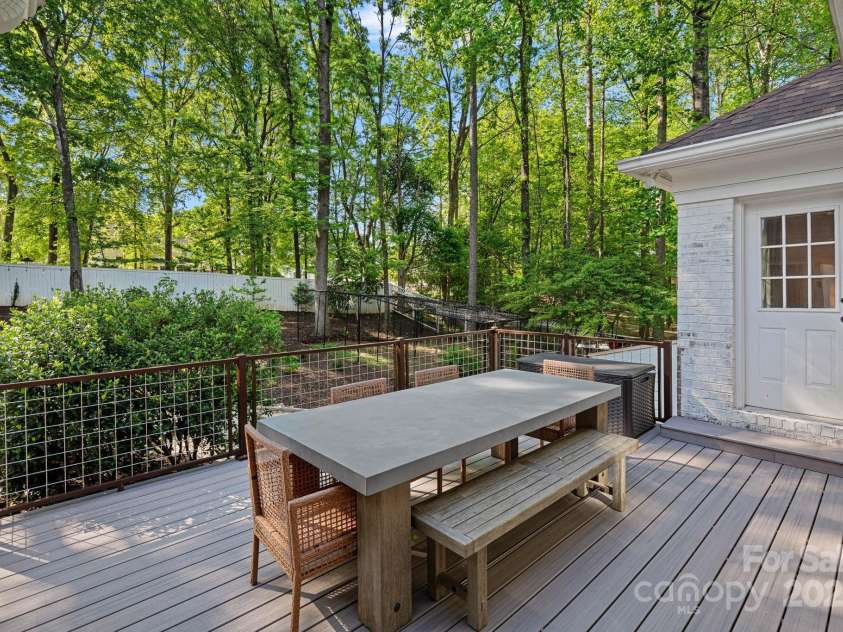 2915 Cross Country Road, Charlotte, NC 28270.  MLS# CAR4242703, YatesRealty ID 10669. 