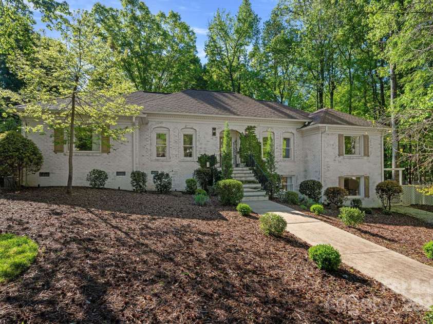 2915 Cross Country Road, Charlotte, NC 28270.  MLS# CAR4242703, YatesRealty ID 10669. 