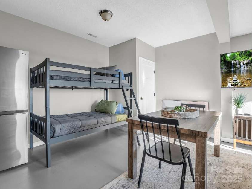 144 Laurel Road, Arden, NC 28704.  MLS# CAR4222135, YatesRealty ID 1067. 