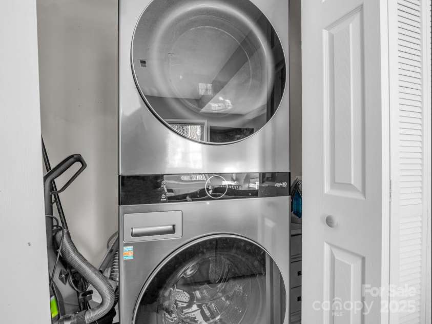 144 Laurel Road, Arden, NC 28704.  MLS# CAR4222135, YatesRealty ID 1067. 