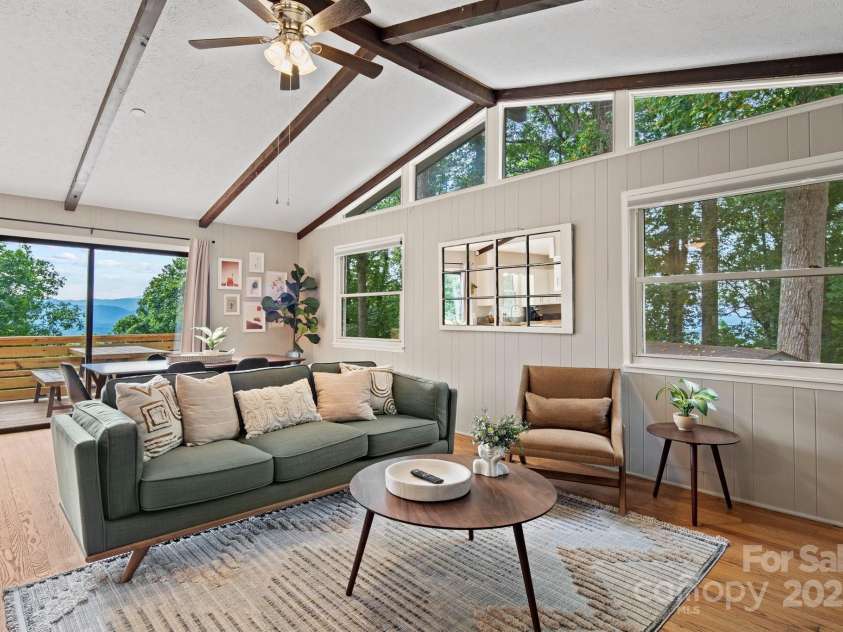 144 Laurel Road, Arden, NC 28704.  MLS# CAR4222135, YatesRealty ID 1067. 