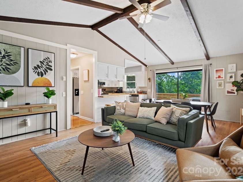 144 Laurel Road, Arden, NC 28704.  MLS# CAR4222135, YatesRealty ID 1067. 