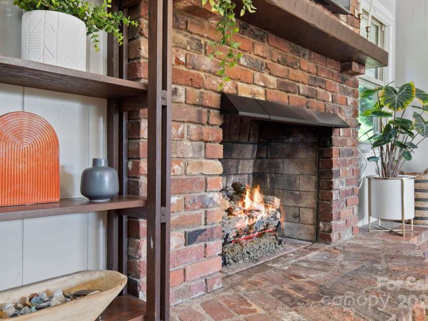 144 Laurel Road, Arden, NC 28704.  MLS# CAR4222135, YatesRealty ID 1067. 