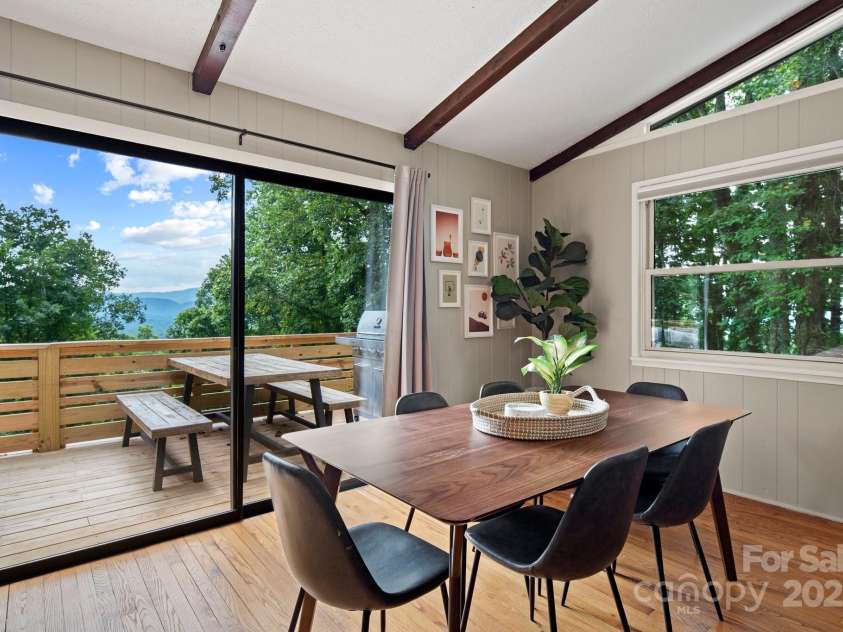 144 Laurel Road, Arden, NC 28704.  MLS# CAR4222135, YatesRealty ID 1067. 