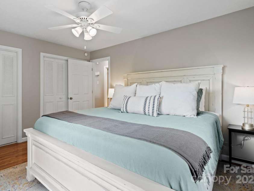 144 Laurel Road, Arden, NC 28704.  MLS# CAR4222135, YatesRealty ID 1067. 