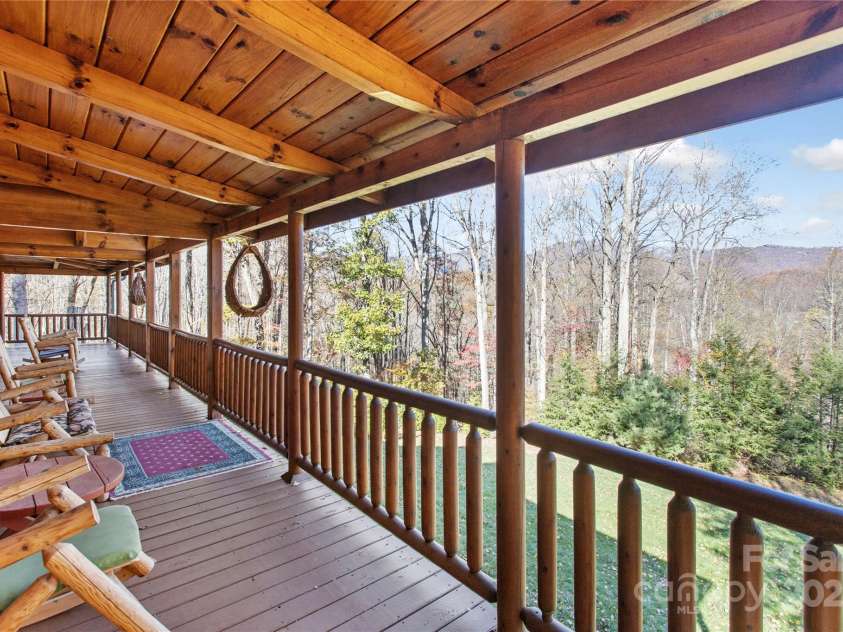 17 Aaron Way, Waynesville, NC 28786.  MLS# CAR4319469, YatesRealty ID 1067. Spacious Porch
