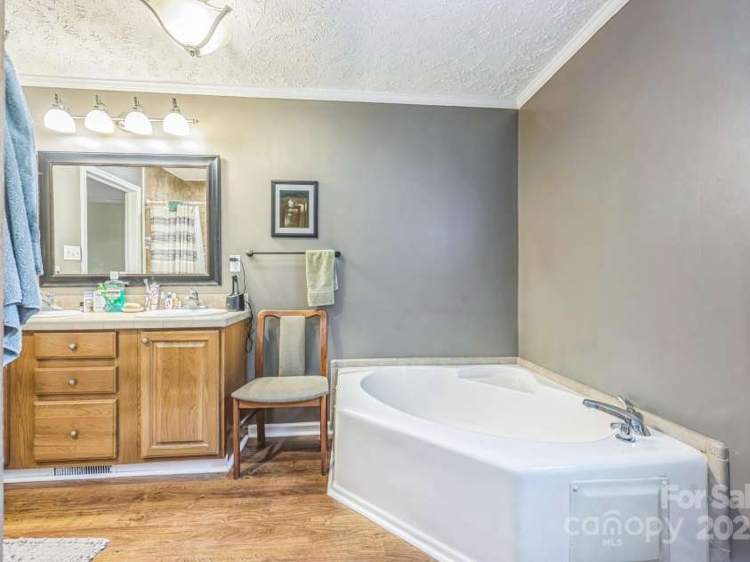 148 Whirlwind Drive, Whittier, NC 28789.  MLS# CAR4250468, YatesRealty ID 10674. 