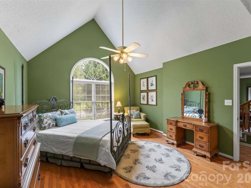 4617 Harbor View Terrace, Morganton, NC 28655.  MLS# CAR4299369, YatesRealty ID 10676. Primary bedroom