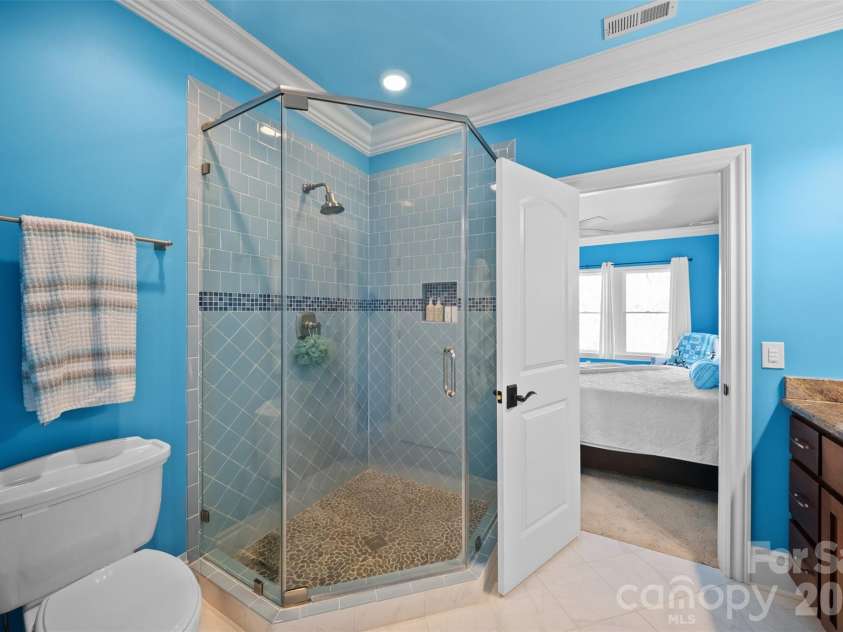 2312 Rocky Cove Lane, Denton, NC 27239.  MLS# CAR4368456, YatesRealty ID 10677. 