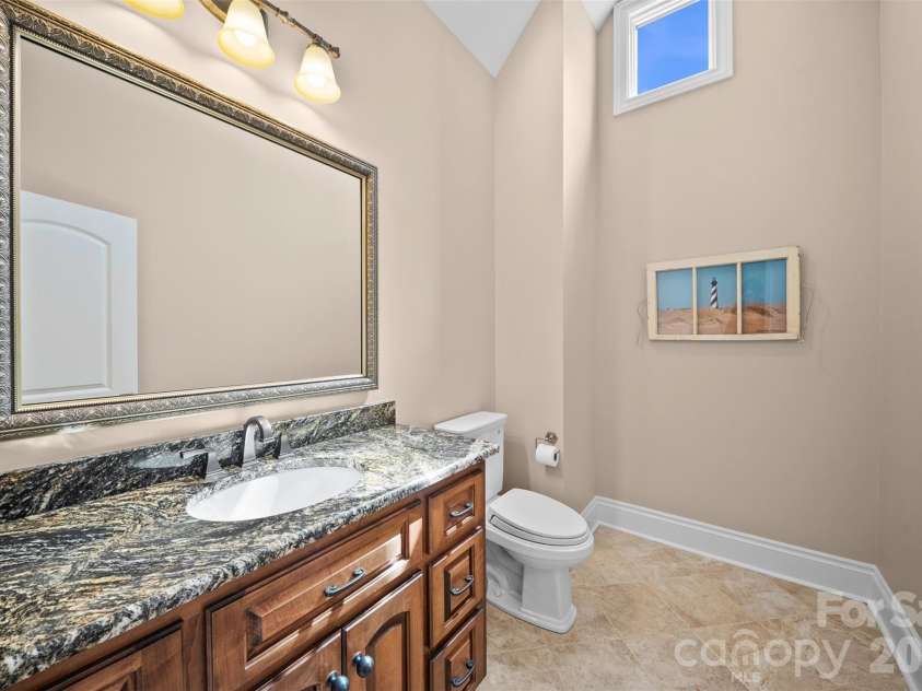 2312 Rocky Cove Lane, Denton, NC 27239.  MLS# CAR4368456, YatesRealty ID 10677. 
