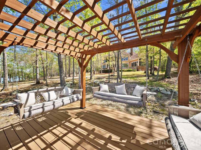 2312 Rocky Cove Lane, Denton, NC 27239.  MLS# CAR4368456, YatesRealty ID 10677. 