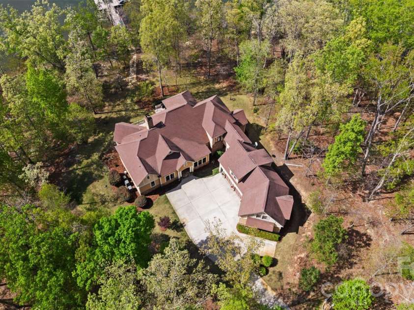 2312 Rocky Cove Lane, Denton, NC 27239.  MLS# CAR4368456, YatesRealty ID 10677. 